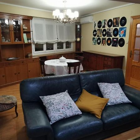 Comoda Vivienda En Уэска Экстерьер фото