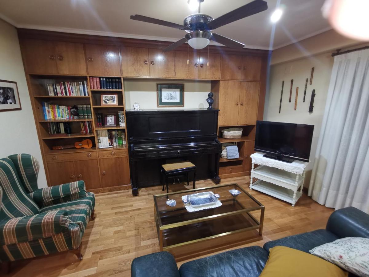 Comoda Vivienda En Уэска Экстерьер фото